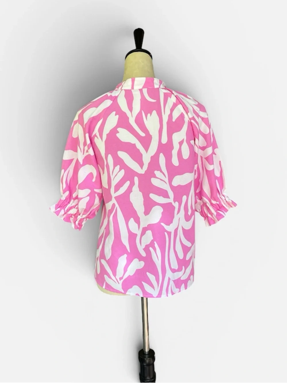 Anthropologie THML Abstract Puff-Sleeve Blouse in Pink & White Sz XS